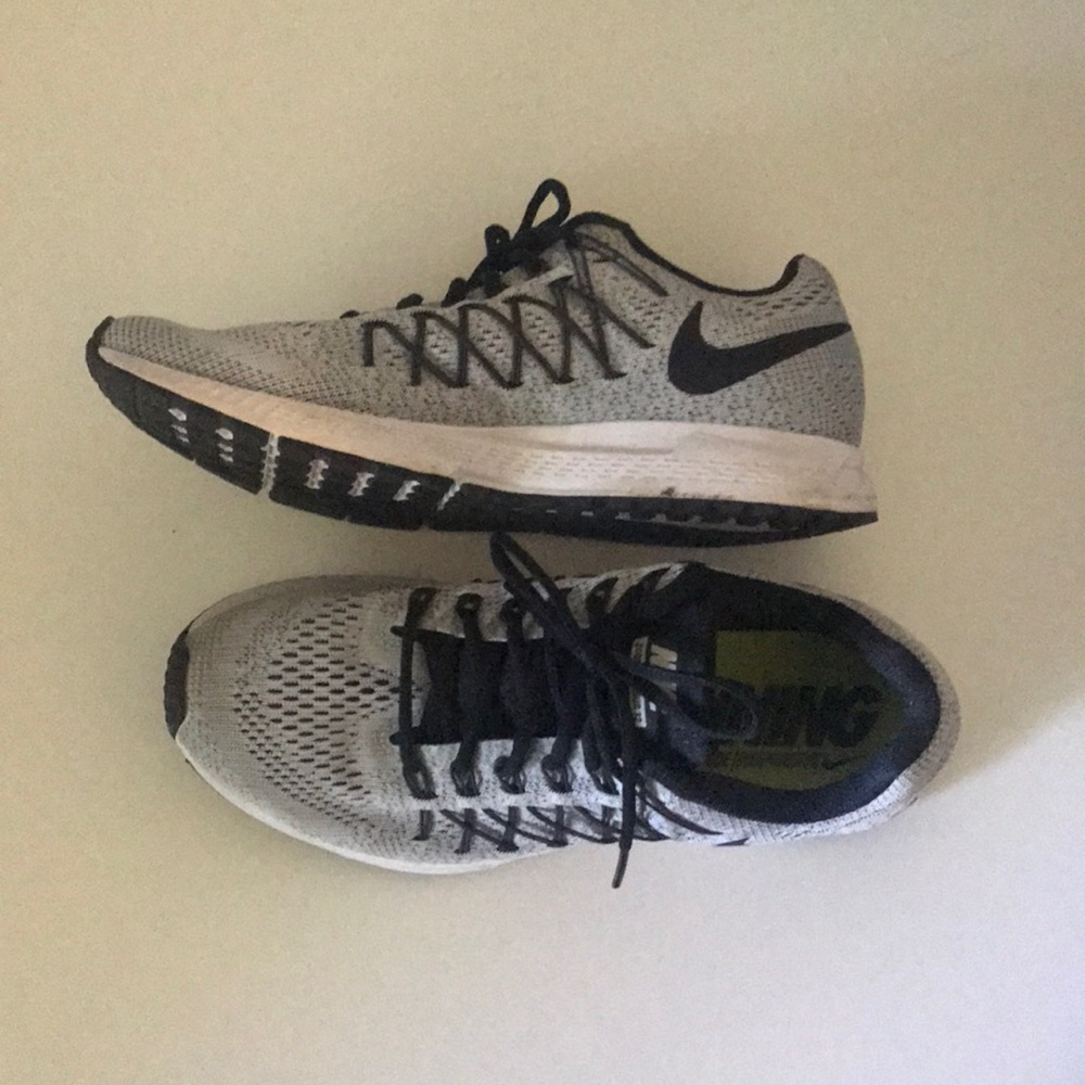 Nike Zoom Pegasus 32 / Woman / US 9 / EU 40.5